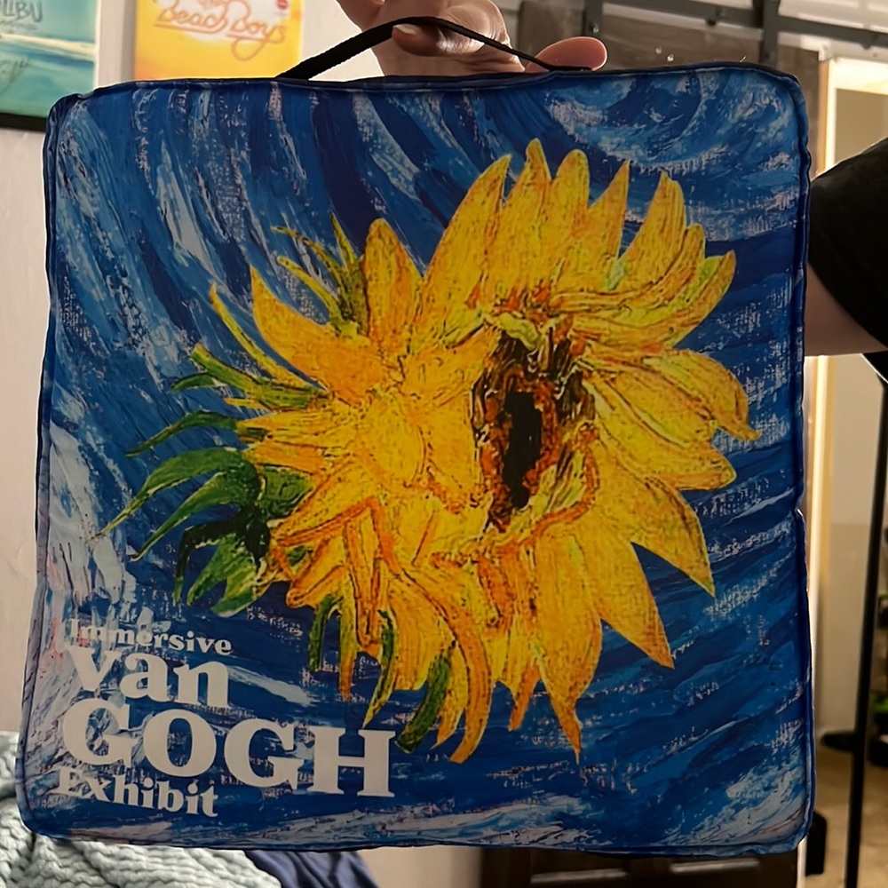 Vincent van Gogh exhibit seat cushion